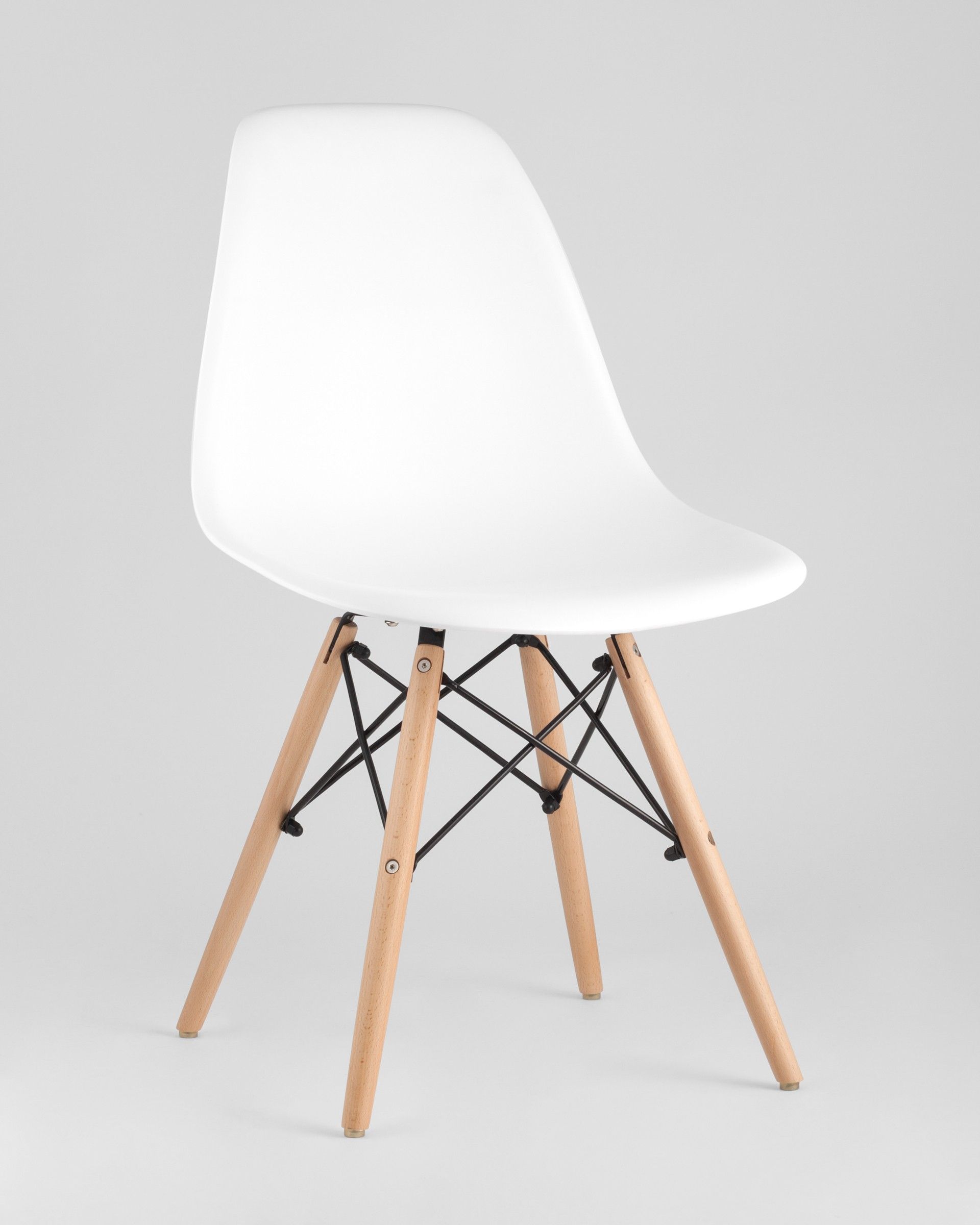 Стул Eames DSW белый