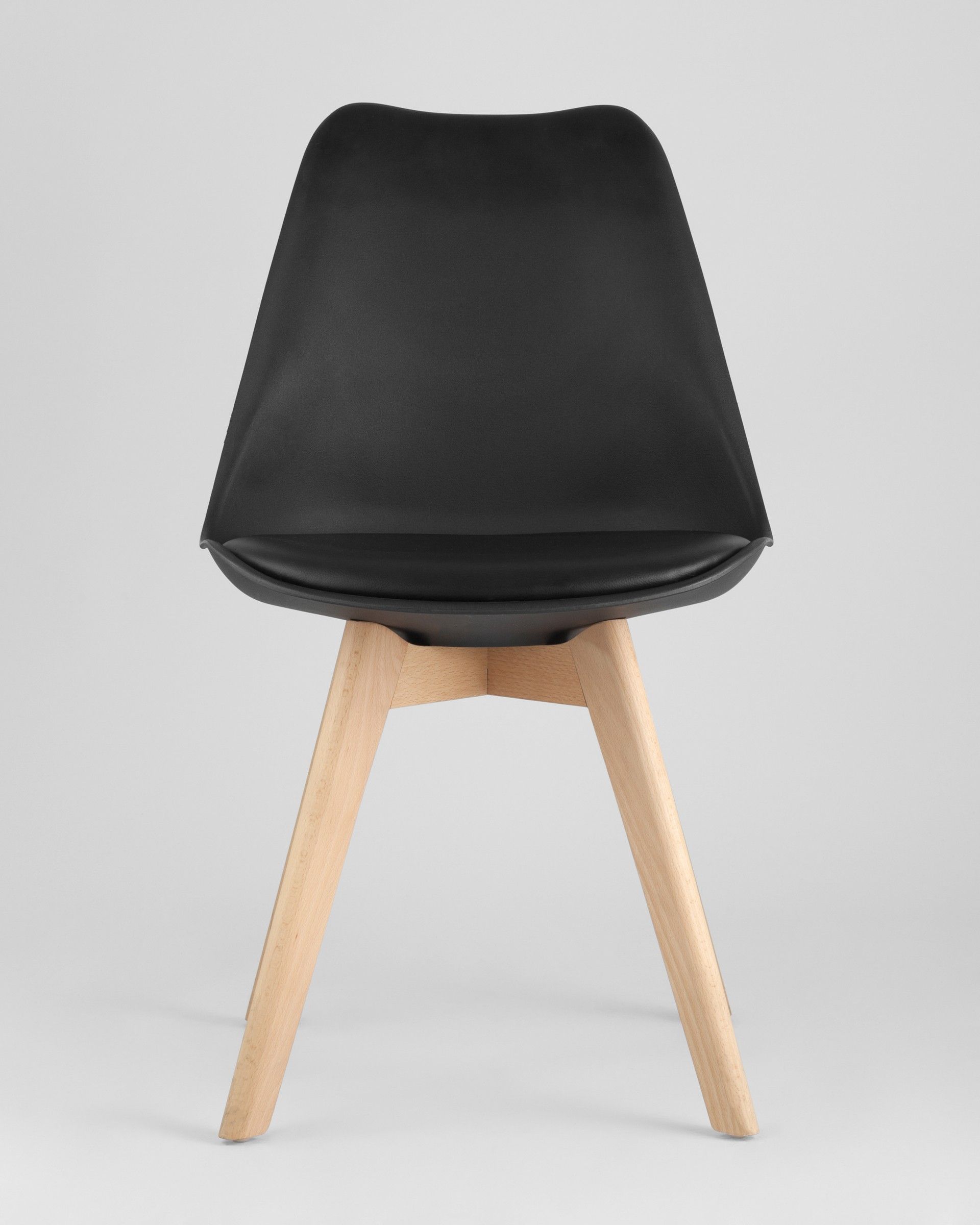 Стул Eames FRANKFURT черный